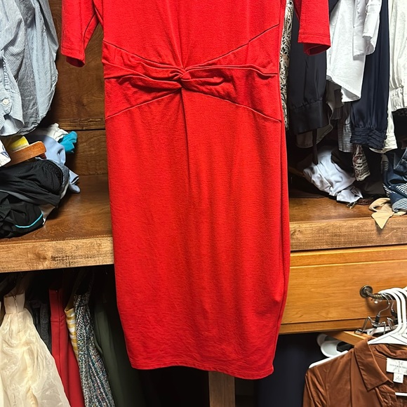 Red party dress - Picture 3 of 5